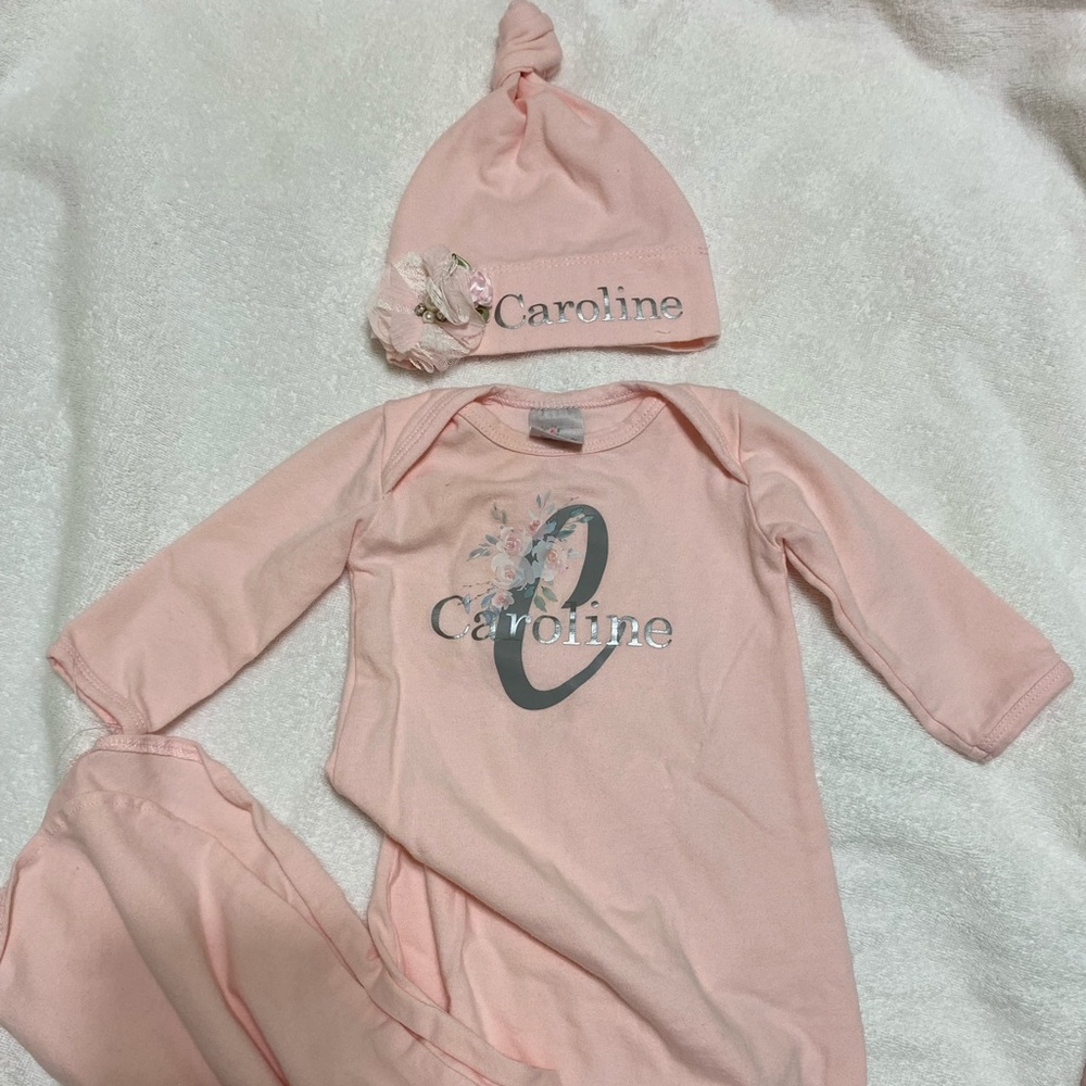 Baby Caroline gown and hat. Size XS